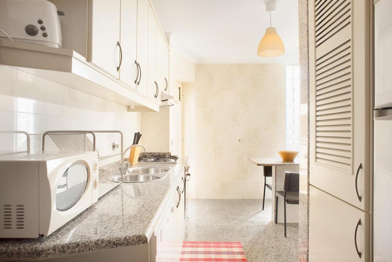 Barramares 4 Apartment โอวาร์ ภายนอก รูปภาพ