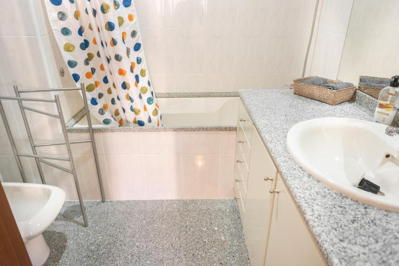 Barramares 4 Apartment โอวาร์ ภายนอก รูปภาพ